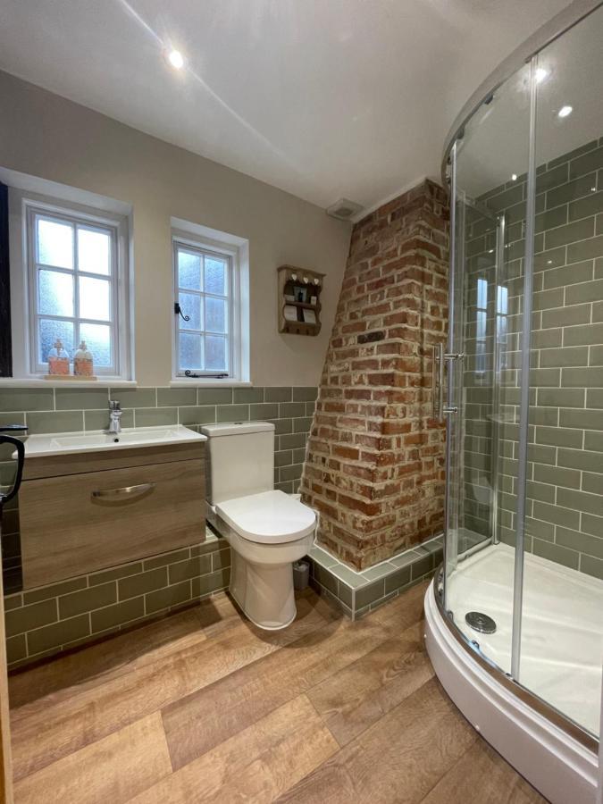 Historic Cambridgeshire Cottage Godmanchester Exteriör bild